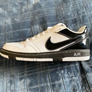 Men’s Nike Air Prestige III shoes
